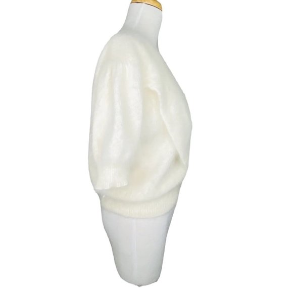 I B DIFFUSION Angora Sweater Dolman Sleeve Ivory Beaded Bow Accent Vintage Top - Picture 5 of 11